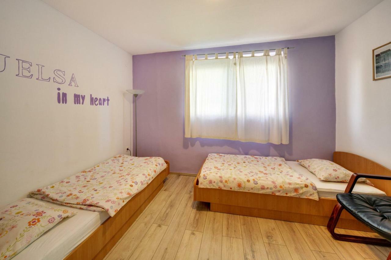 Figa Apartman Benko Milatic Jelsa  Zewnętrze zdjęcie